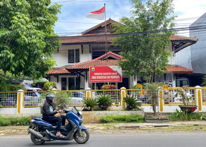 Disbudpar Cianjur Pastikan Oknum Jukir di Wisata Cibodas Bukan Parkir Resmi