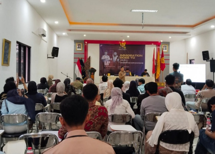 Imigrasi Goes to Campus Berikan Wawasan Keimigrasian bagi Mahasiswa UNSUR Cianjur