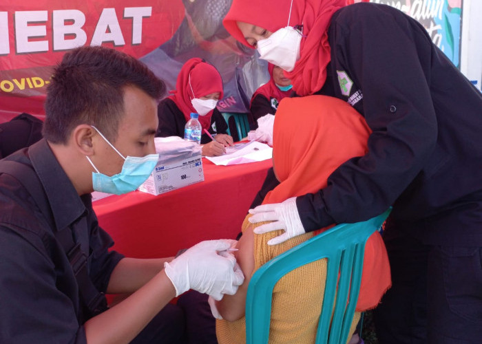 BIN Gelar Vaksinasi Covid-19 di Enam Desa Kecamatan Sukanagara Cianjur