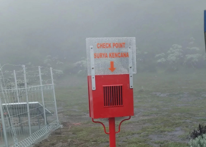 Pendaki Gunung Gede Pangrango Akan Dipasangi Gelang RFID
