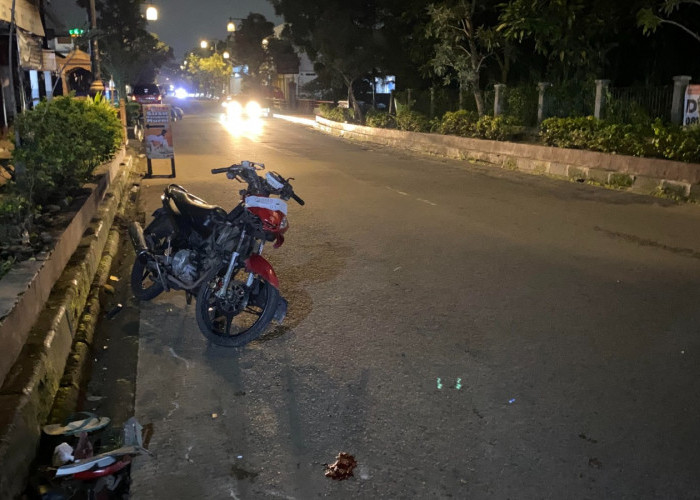 Dua Motor Tabrakan di Pasir Hayam Cianjur, Dua Orang Alami Luka