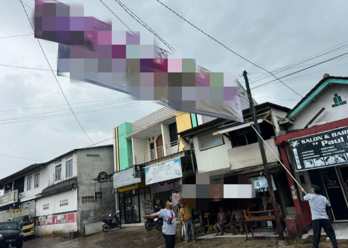 Awal 2026, Bapenda Cianjur Tertibkan 125 Reklame di Lima Kecamatan