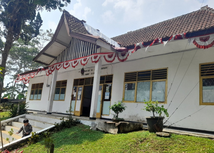 Kantor Kecamatan Sukaresmi Rusak, Pembangunan Baru Terkendala Anggaran