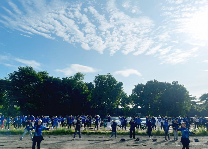 Ratusan Warga Antusias Ikuti Senam Bersama HUT ke-14 Partai NasDem di Cianjur 