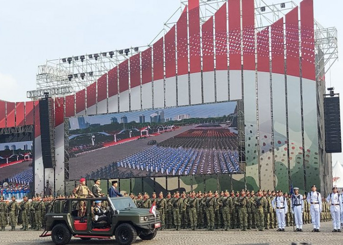 Jokowi Berterima Kasih Pada Prabowo Atas Kekuatan Pertahanan RI