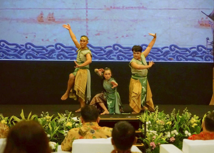 Susuri Pesisir Maritim di Indonesia, ISBI Bandung Wujudkan Karya Seni Layar Sauh
