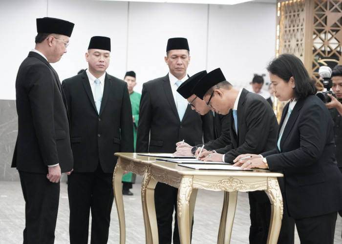 Lantik Kakanwil Jabar dan Kakanim Jakbar, Dirjen Imigrasi Dorong Transformasi Layanan