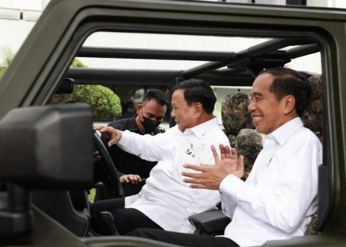 Presiden Jokowi Jajal dan Resmikan Rantis Maung