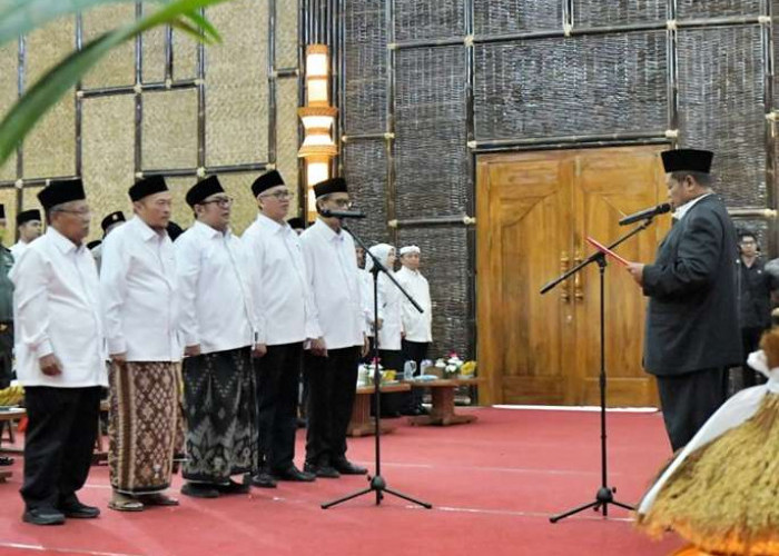 Pengurus MUI Jabar 2025–2030 Dilantik, Dedi Mulyadi Dorong Independensi dan Peran Strategis MUI