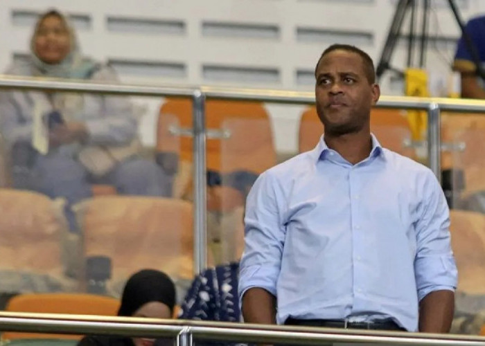 Patrick Kluivert Tak Sabar Pimpin Latihan Perdana Timnas Indonesia