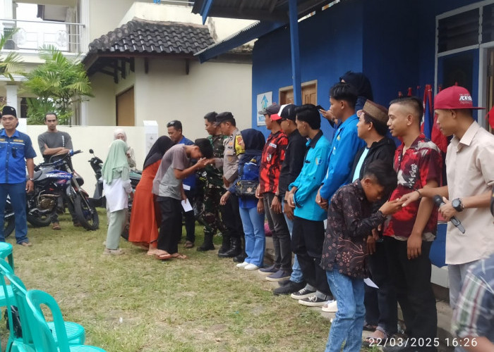 Karang Taruna-Komunitas Rancingeus Kecamatan Cibinong Cianjur Gelar Kegiatan Yuks BEBERES