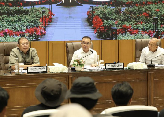 DPR Targetkan RUU Perampasan Aset Disahkan 15 Desember, Pimpinan Siap Mundur