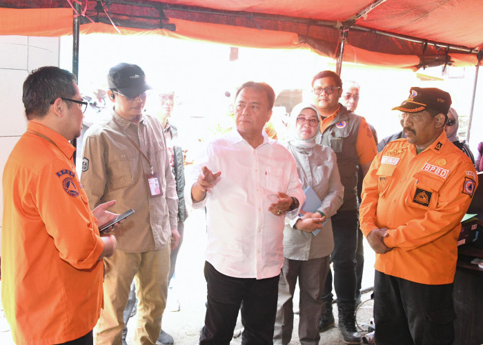 Gempa Bumi Bandung, Sekda Herman Suryatman Pantau Kesiapan Petugas di Posko Bencana