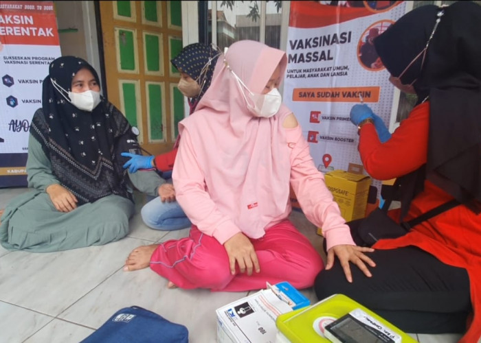 BIN RI Sebar Lima Ribu Dosis Vaksin Covid-19 di Enam Desa Kecamatan Karangtengah Cianjur