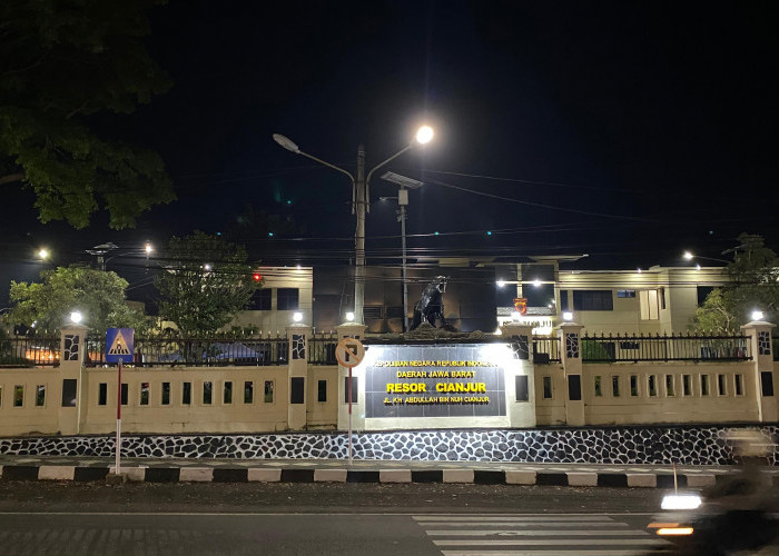 Mapolres Cianjur Jadi Pusat Pemberangkatan Jemaah Haji 2026