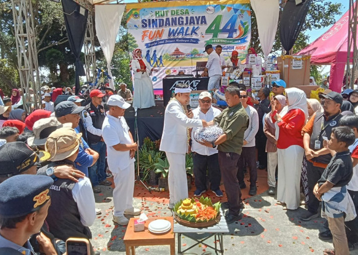 Bupati Cianjur Ajak Warga Sindangjaya Jaga Alam, Budaya, dan Sejarah