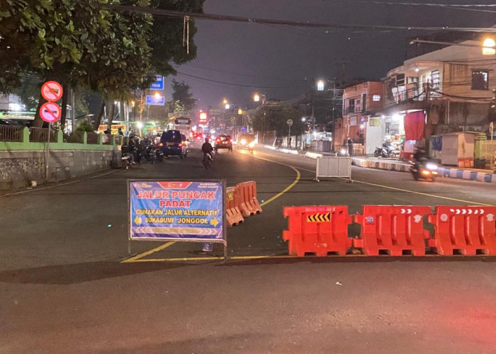 Jalur Puncak Ditutup Sementara,  Kendaraan Dialihkan ke Jalur Jonggol dan Sukabumi