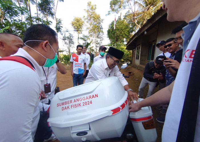 Pusling, Cara Herman Pastikan Layanan Kesehatan Maksimal di Pelosok Desa Cianjur