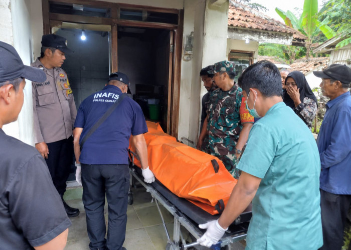 Warga Haurwangi Cianjur Ditemukan Meninggal di Rumah, Polisi Lakukan Pemeriksaan