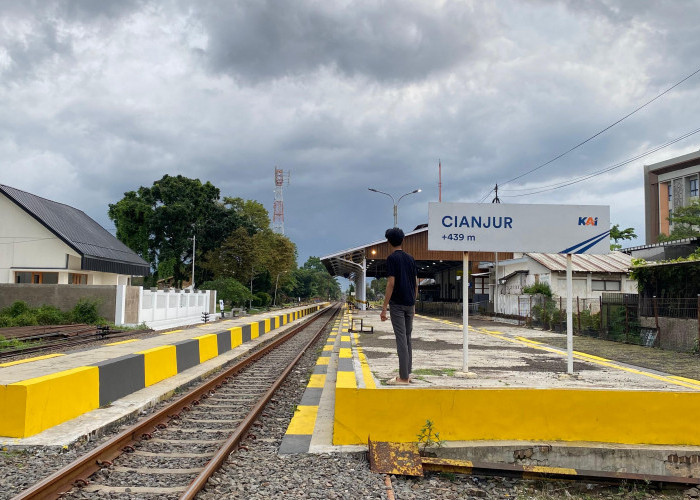 Hadapi Nataru, KAI Bandung Siagakan Ratusan Petugas di Titik Rawan Bencana