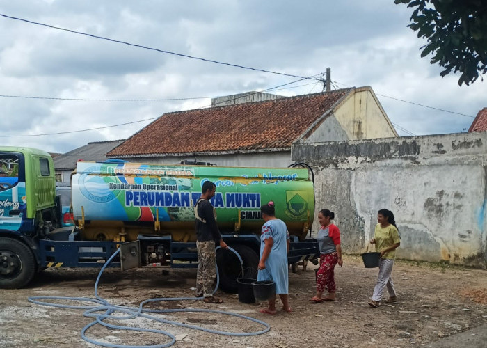 Perumdam Tirta Mukti Cianjur Catat 40 Ribu Meter Kubik Air Bersih Didistribusikan Bagi Warga Terdampak Gempa