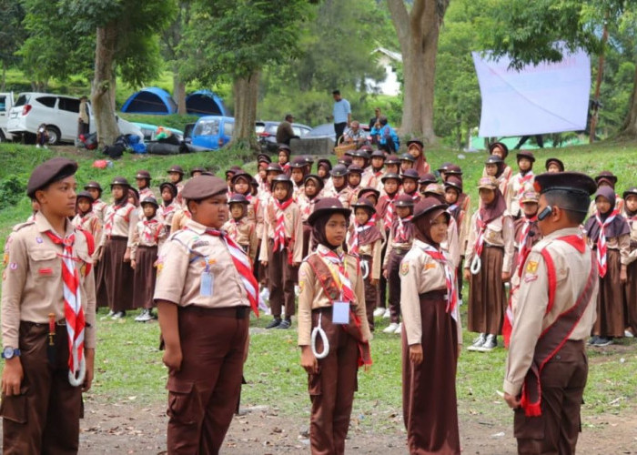 Ratusan Siswa Madrasah Ikuti Perkemahan Pramuka di Mandala Kitri Cibodas Cianjur