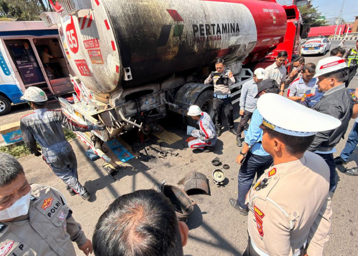 Satlantas Cianjur Dalami Penyebab Terbakarnya Truk Tangki Pertamina