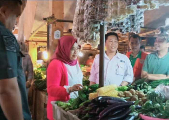 Harga Cabai di Pasar Cipanas Cianjur Turun 