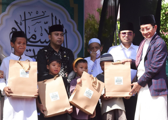 Menag Sebut Pesantren Miliki Peran Strategis dalam Pendidikan dan Pembinaan Kemanusiaan