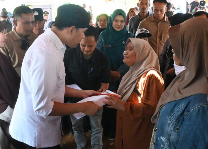 Rembug Warga Desa Karyamukti Ramai dan Penuh Manfaat