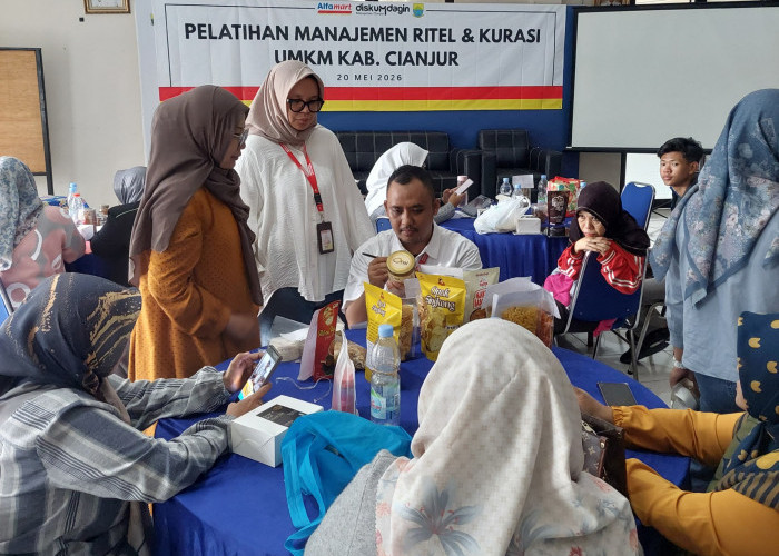 Alfamart Gandeng Diskumdagin Cianjur Perkuat Daya Saing Produk UMKM
