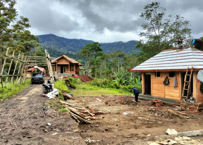 Disbudpar Cianjur Terus Berupaya Mengembangkan Kampung Adat Miduana 