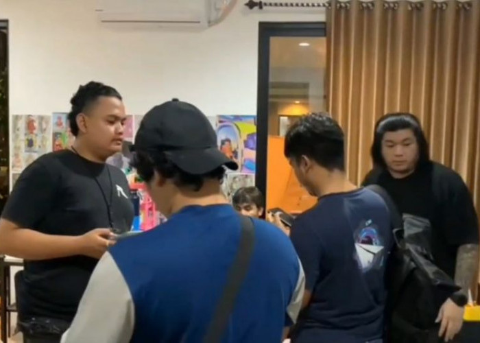 Polisi Tangkap 11 Orang Terkait Markas Judi Online di Teluk Naga Tangerang