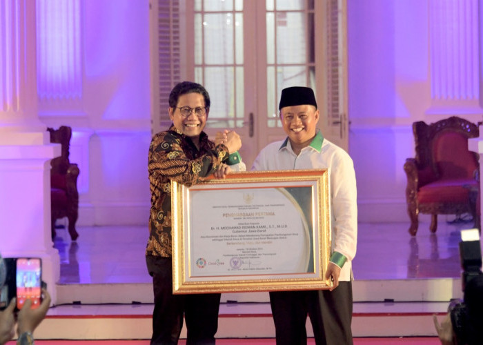 Gubernur Jawa Barat Raih Penghargaan atas Kesuksesan Entaskan Desa Tertinggal dan Sangat Tertinggal 