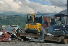 Ketegangan Warnai Penertiban Kios di Puncak, Pedagang Dijanjikan Konpensasi