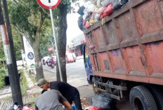 DLH Cianjur Angkut 1.725 Ton Sampah Selama Momen Libur Lebaran