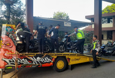 Polisi Amankan 105 Motor Berknalpot Brong di Jalur Puncak Cianjur