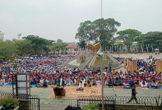 Kemarau Melanda, Ribuan Warga Cianjur Gelar Salat Istisqa 