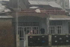 Diterjang Hujan dan Angin Kencang, Belasan Rumah di Limbangasari Cianjur Rusak 