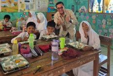 Kasatpel SPPG Sukajadi Campaka Cianjur Tegaskan Dana MBG Digunakan Transparan dan Akuntabel