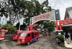Siswi Korban Gapura Ambruk di Cidaun Cianjur Dirujuk ke RSUD Sayang