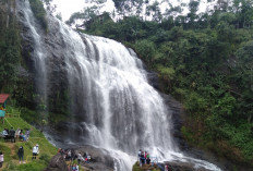 Heboh Tarif Curug Cikondang Rp100 Ribu, Pokdarwis: Wisatawan Lokal Tetap Rp10 Ribu