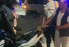 Manfaatkan Layanan 110, Pemudik Asal Jakarta Dapat Bantuan Polisi di Cianjur Selatan