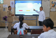 Wamendikdasmen Tinjau Persiapan TKA SD, Dorong Siswa Lebih Percaya Diri