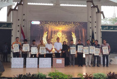 Pemkab Cianjur Beri Penghargaan Wajib Pajak Daerah Terbaik 2025