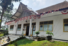 Kantor Kecamatan Sukaresmi Rusak, Pembangunan Baru Terkendala Anggaran
