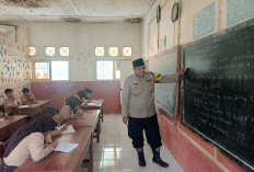 Sukarela, Bhabinkamtibmas Polsek Mande Cianjur Rutin Mengajar di Madrasah