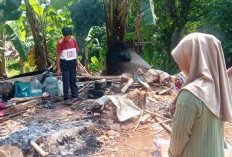 Pria di Cianjur Terluka akibat Tertimpa Rumah Roboh Saat Tidur