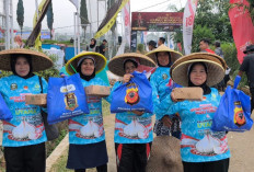 1.000 Petani Dan Masyarakat Cianjur Dapat Bantuan Sembako