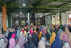 Ratusan Jemaah Antusias Hadiri Tabligh Akbar di Masjid Miftahussa’adah Cibeber Cianjur